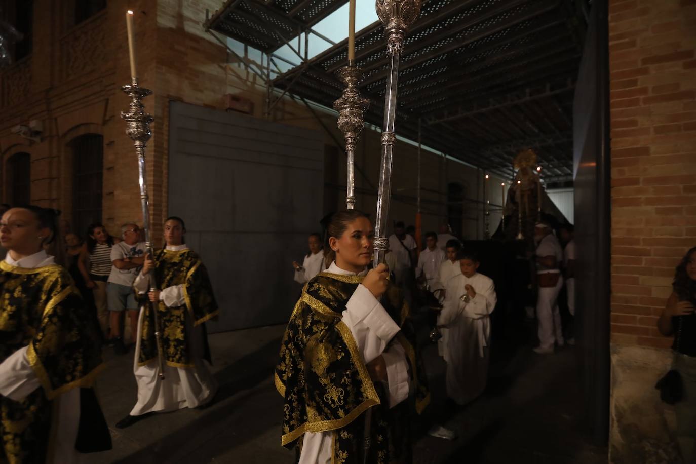 Fotos: Así ha sido la primera procesión civil de Cádiz