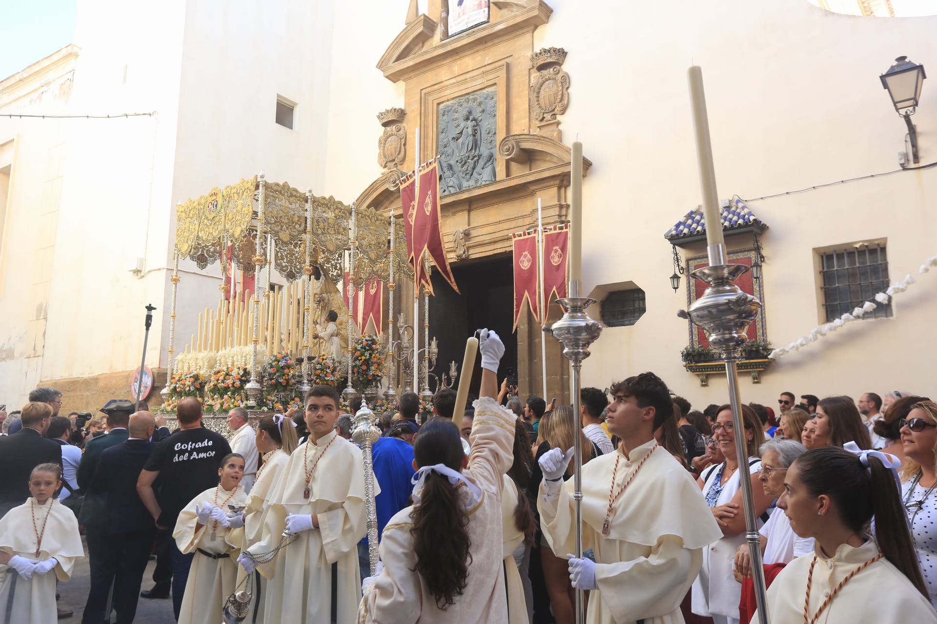 La Merced se pasea por su barrio