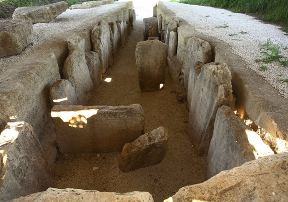 Dolmen de Alberite en Villamartín.