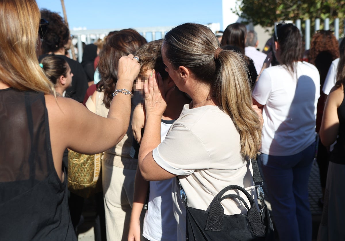 Se vivieron momentos de tensión tras el ataque del menor en el instituto de Jerez.