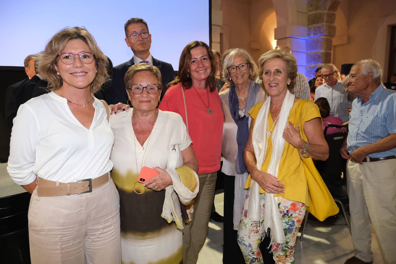 Fotos: Fiesta Cádiz Solidaria de LA VOZ de Cádiz y Fundación &#039;La Caixa&#039;