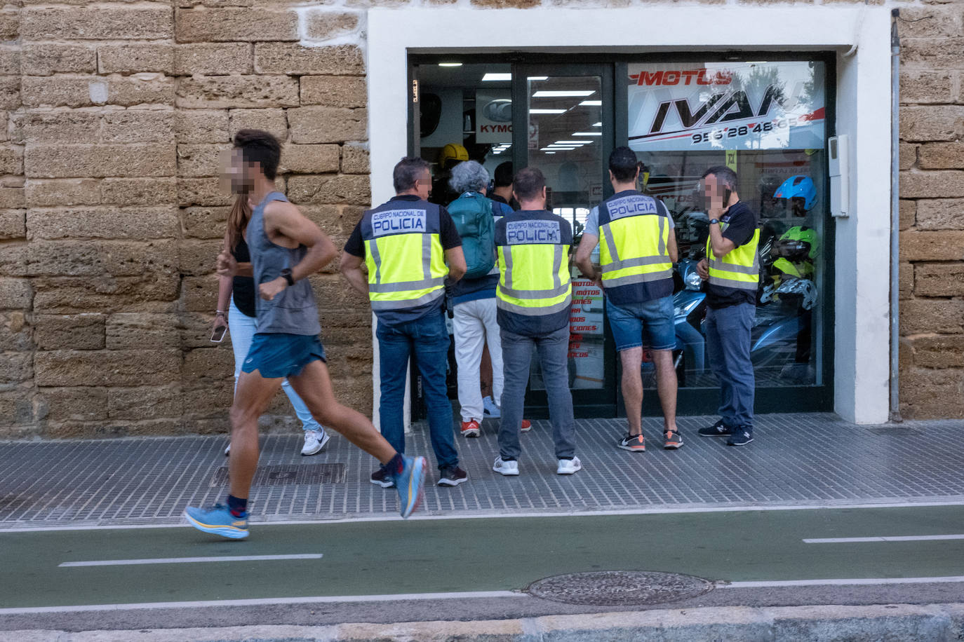 Fotos: Operación de la Policía Nacional en Cádiz contra el tráfico de cocaína