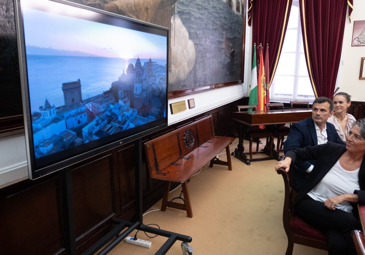 Presentación del vídeo que promocionará al ciudad a la industria audiovisual para los rodajes.