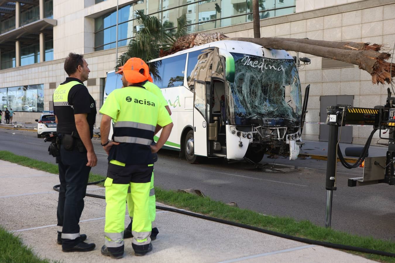 Fotos: Grave accidente de tráfico en Cádiz