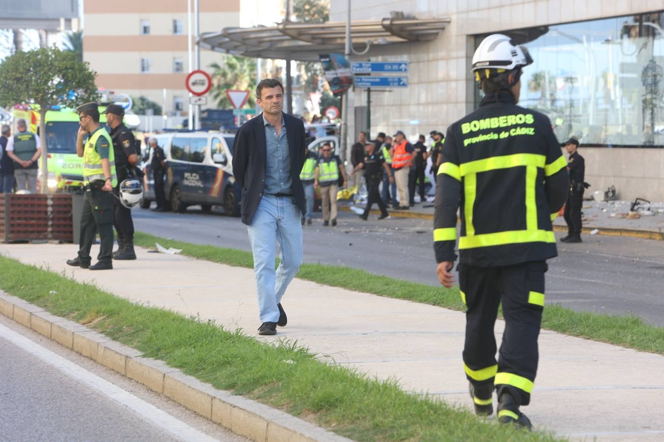 Fotos: Grave accidente de tráfico en Cádiz