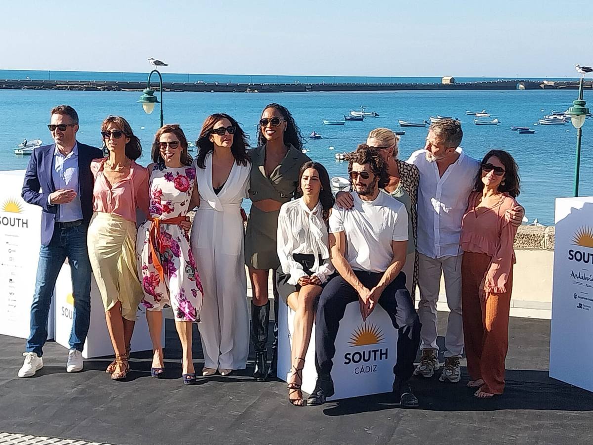 La luz de Cádiz ciega a las estrellas de las series españolas