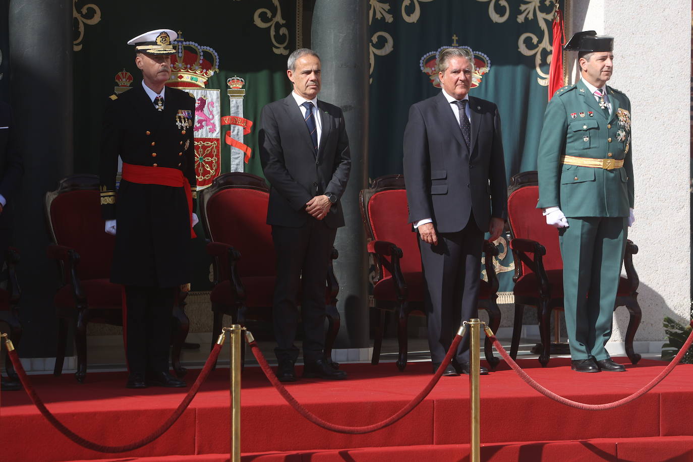 Fotos: La Guardia Civil rinde homenaje a su patrona en Cádiz