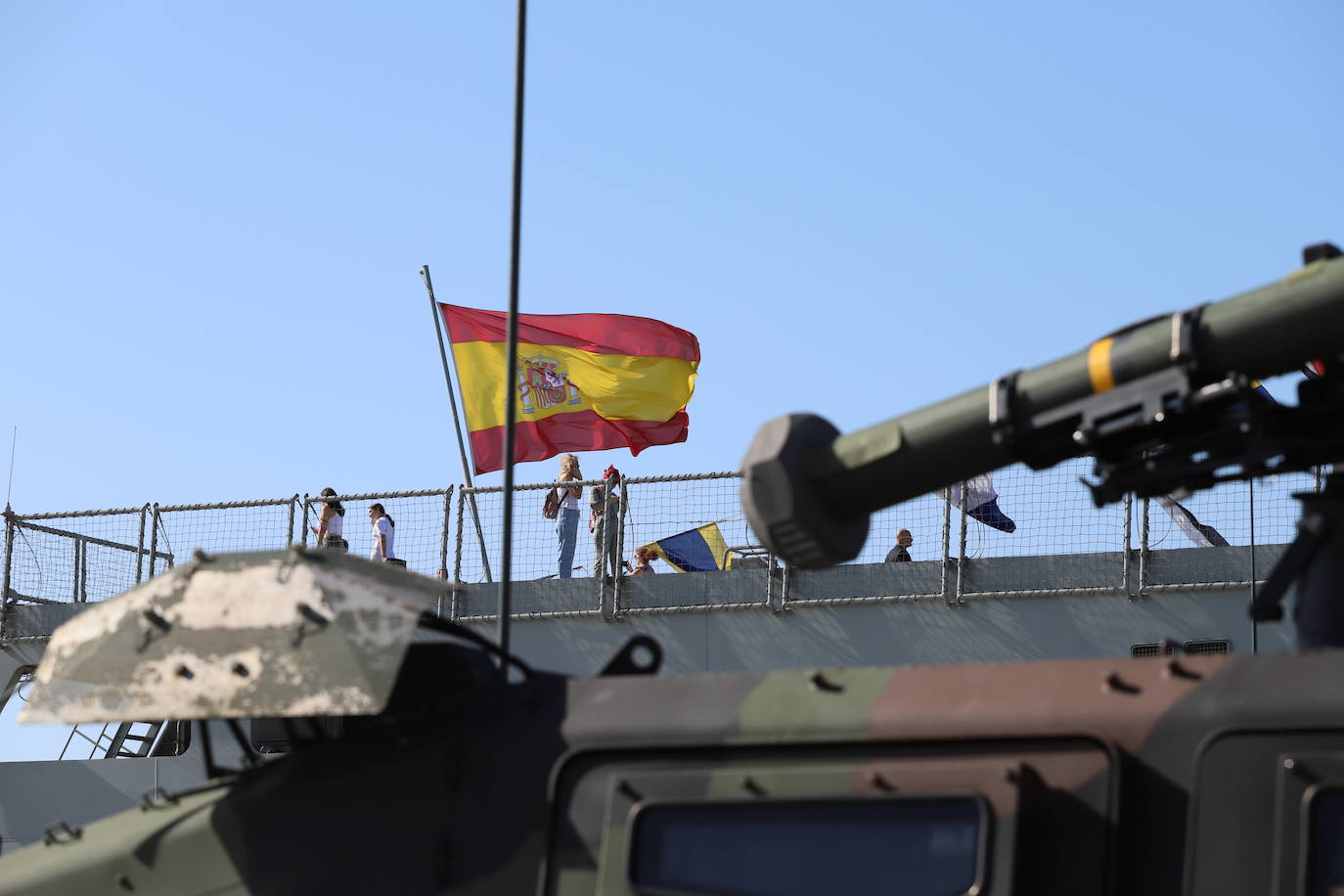 En imágenes: Más de 2.000 personas visitan la Base Naval de Rota con motivo del Día de la Fiesta Nacional