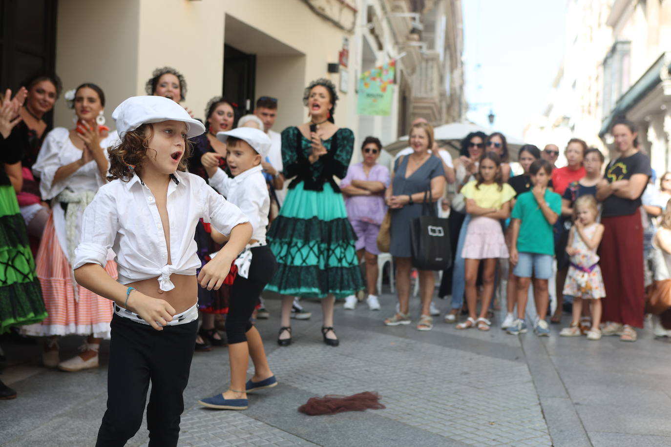 Fotos I: Sábado de SailGP por las calles de Cádiz