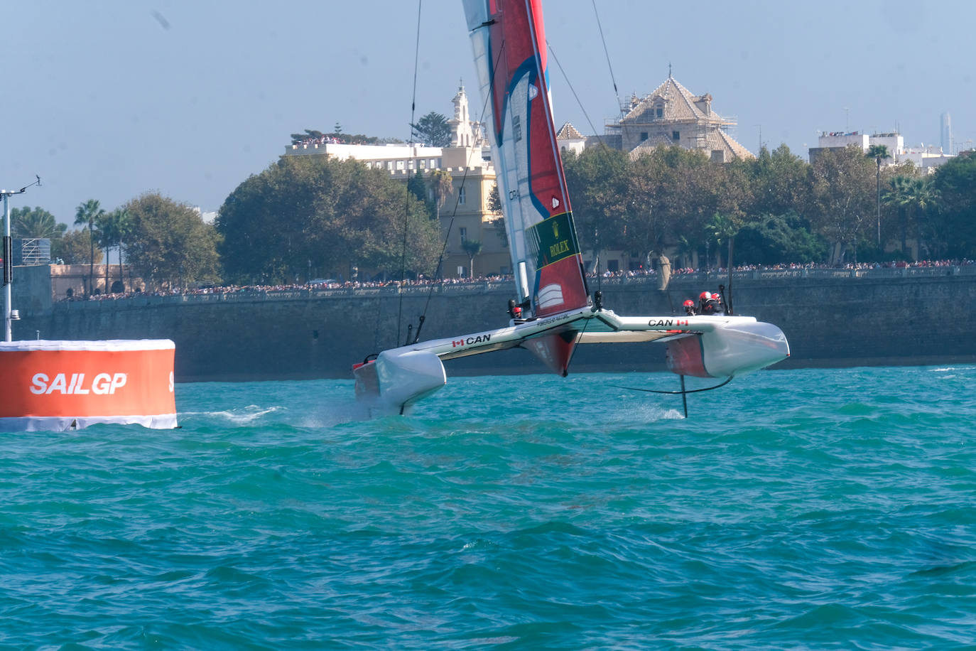 Fotos: Así ha sido la primera jornada de SailGP en Cádiz