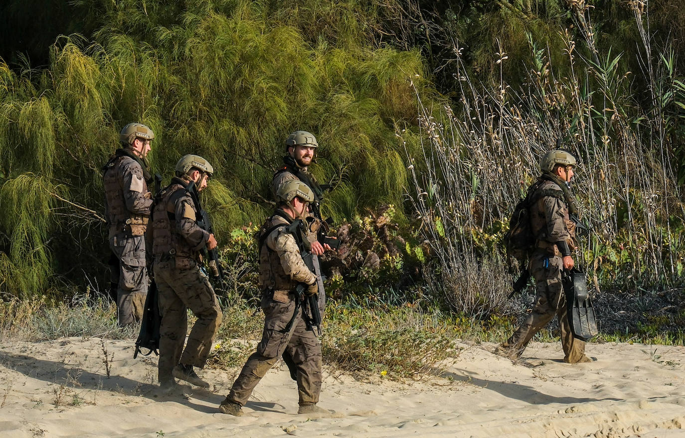 En imágenes: Josep Borrell visita el ejercicio &#039;Milex-23&#039; de la Unión Europea en Cádiz