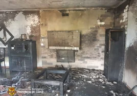 Vídeo: Susto en Arcos por el incendio de una vivienda