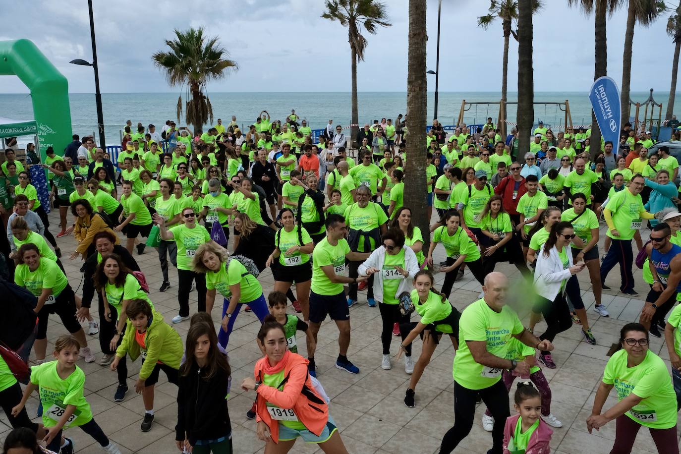 FOTOS: Carrera contra el Cáncer en Cádiz