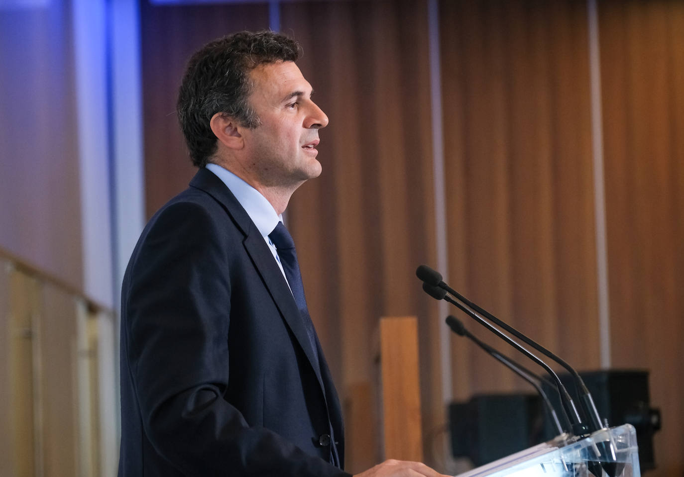 Fotos: Bruno García, alcalde de Cádiz, en la Mirada Económica de ABC y La Voz