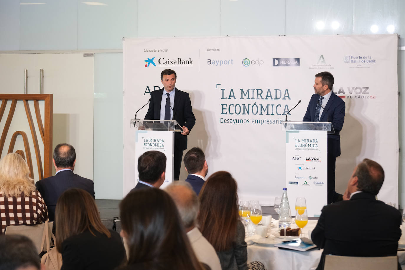 Fotos: Bruno García, alcalde de Cádiz, en la Mirada Económica de ABC y La Voz