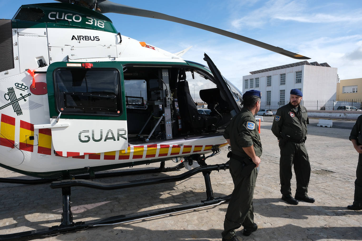 Fotos: 50 aniversario del servicio aéreo de la Guardia Civil