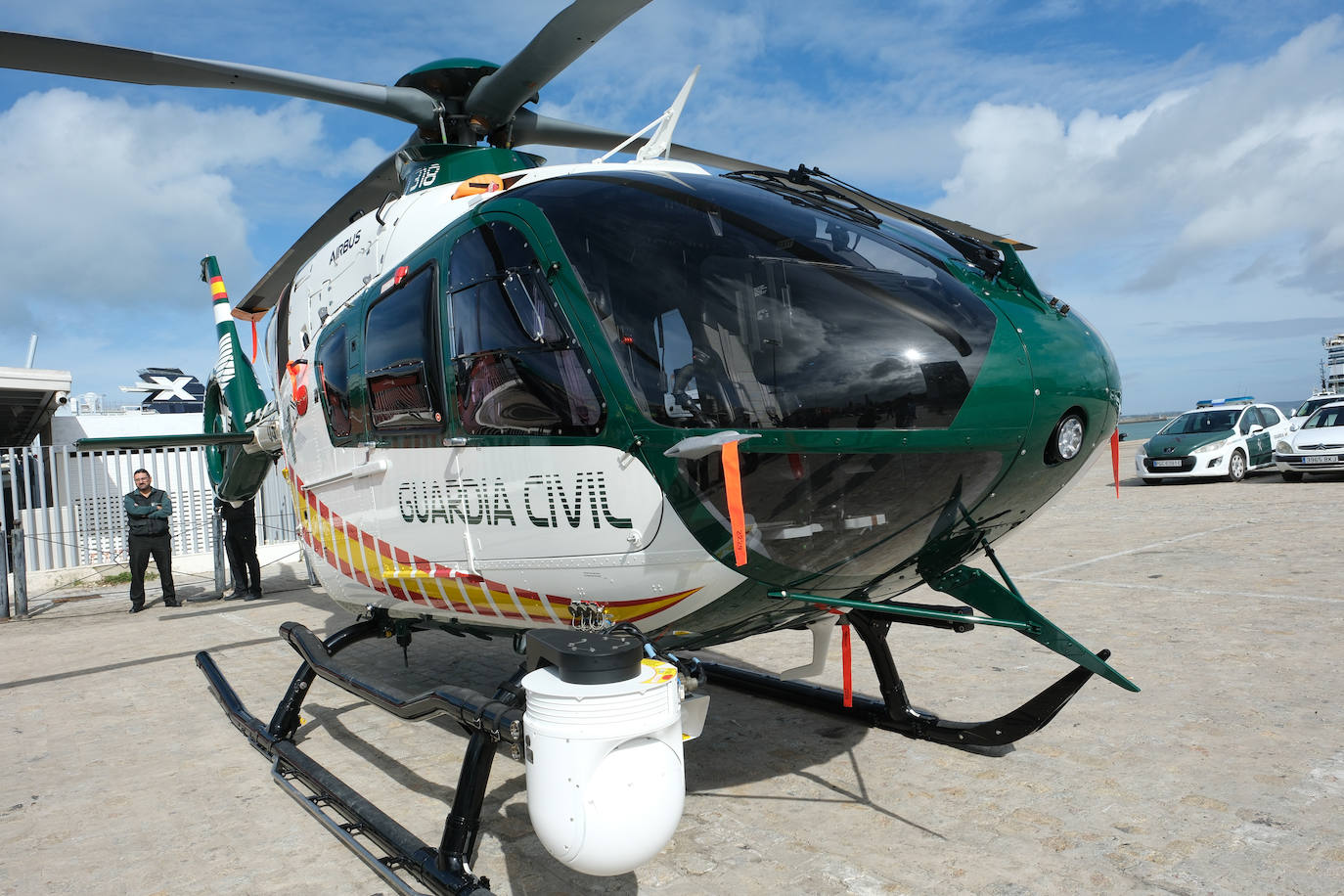 Fotos: 50 aniversario del servicio aéreo de la Guardia Civil