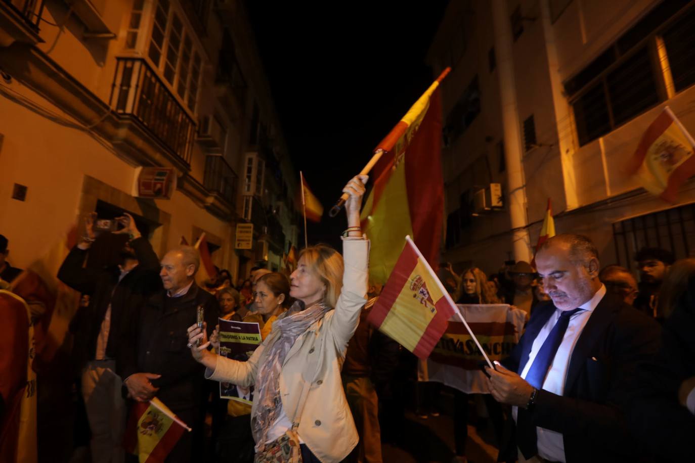 Concentración en El Puerto contra la amnistía catalana de Pedro Sánchez