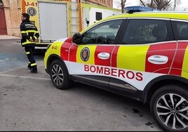 Herida en la cabeza una mujer de 73 años al caerle cascotes de una fachada en obras en Jerez