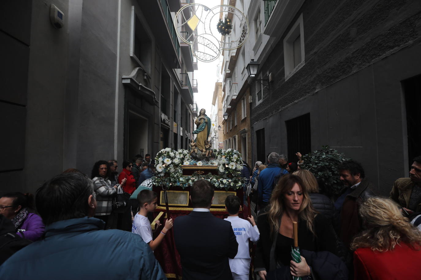 Fotos: Puente en Cádiz hacia la Navidad