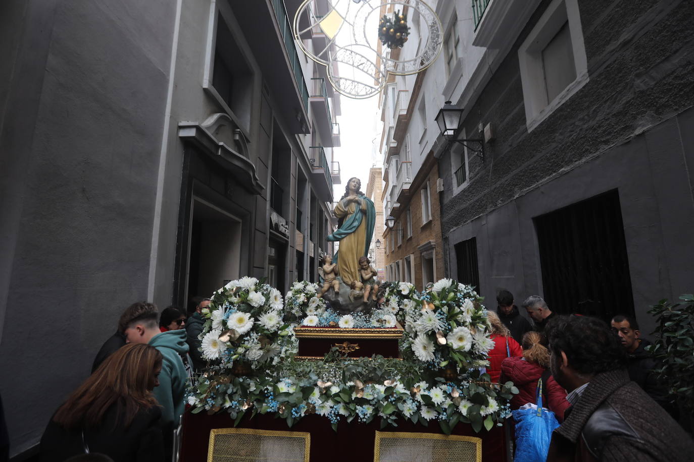 Fotos: Puente en Cádiz hacia la Navidad
