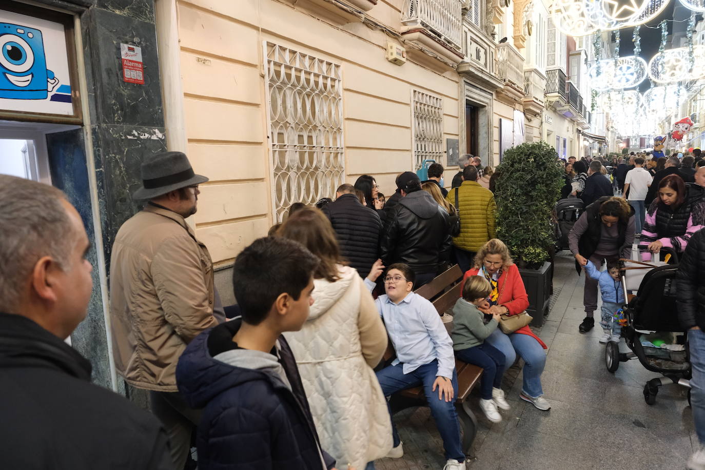 Fotos: Abren al público las visitas del Belén municipal