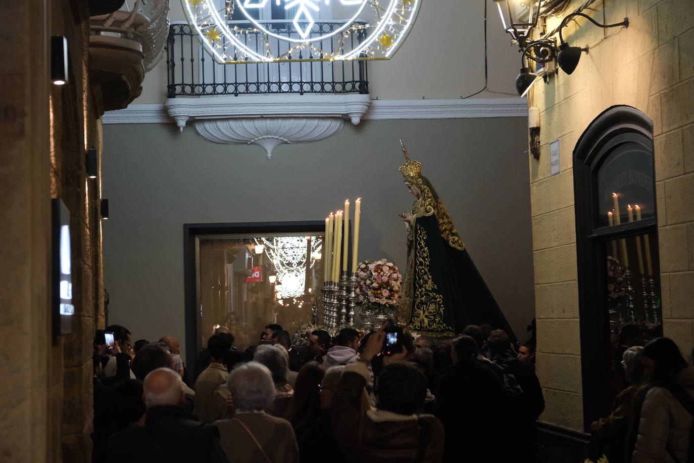 Fotos: Rezo Vespertino del Santo Rosario