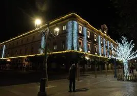 Fotos: El Palacio Provincial de Diputación estrena su iluminación navideña