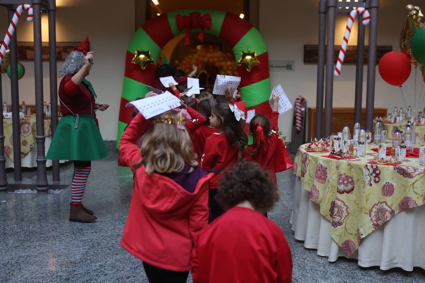 Fotos: Gala de la Ilusión de los Reyes Magos en Cádiz