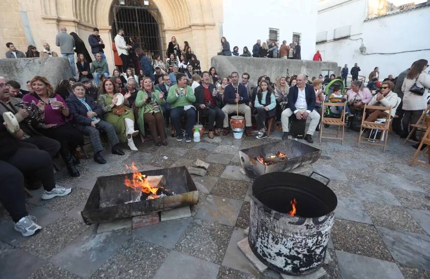 Fotografía de una zambomba en Jerez de la Frontera