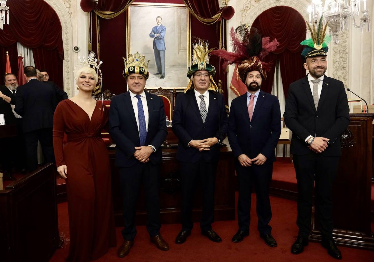 Los Reyes Magos de Cádiz, la Estrella de Oriente y el Cartero Real