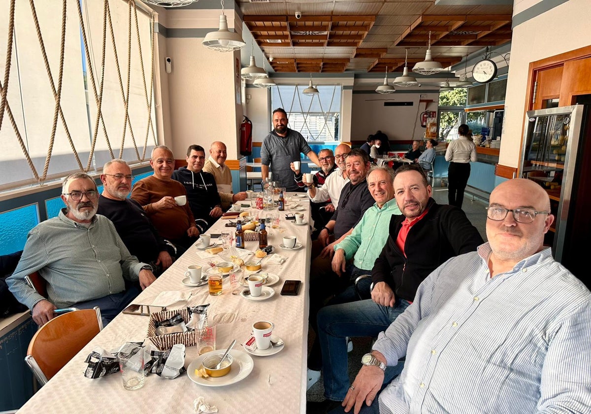 Encuentro navideño de los guardias civiles de la Zona Franca de Cádiz