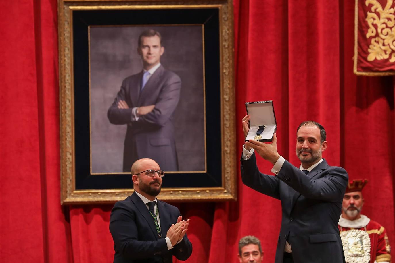 Fotos: El Puerto distingue a sus ciudadanos más ilustres