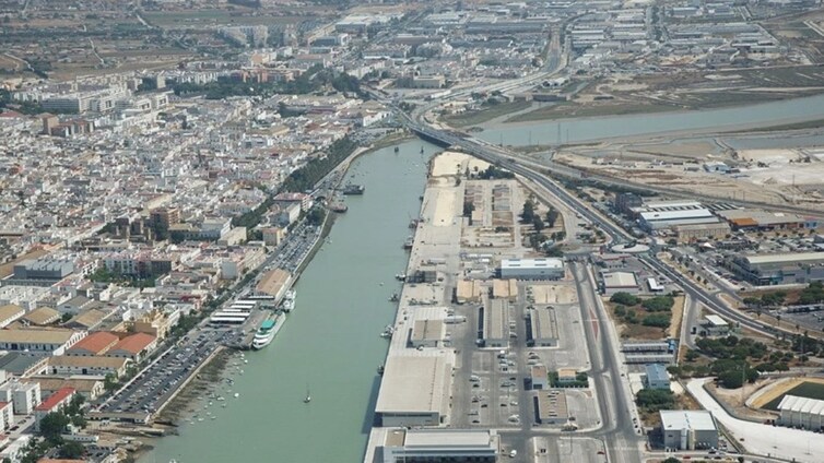 El Puerto aprueba el expediente de Gran Ciudad para remitirlo al Parlamento para su aprobación definitiva
