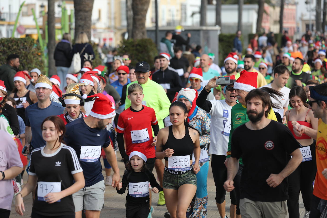 Las mejores imágenes de la San Silvestre en El Puerto