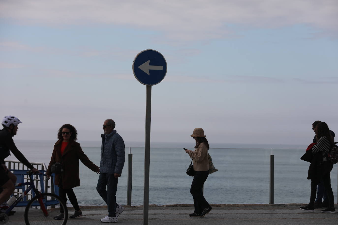 Cádiz estrena 2024 con un ambiente relajado
