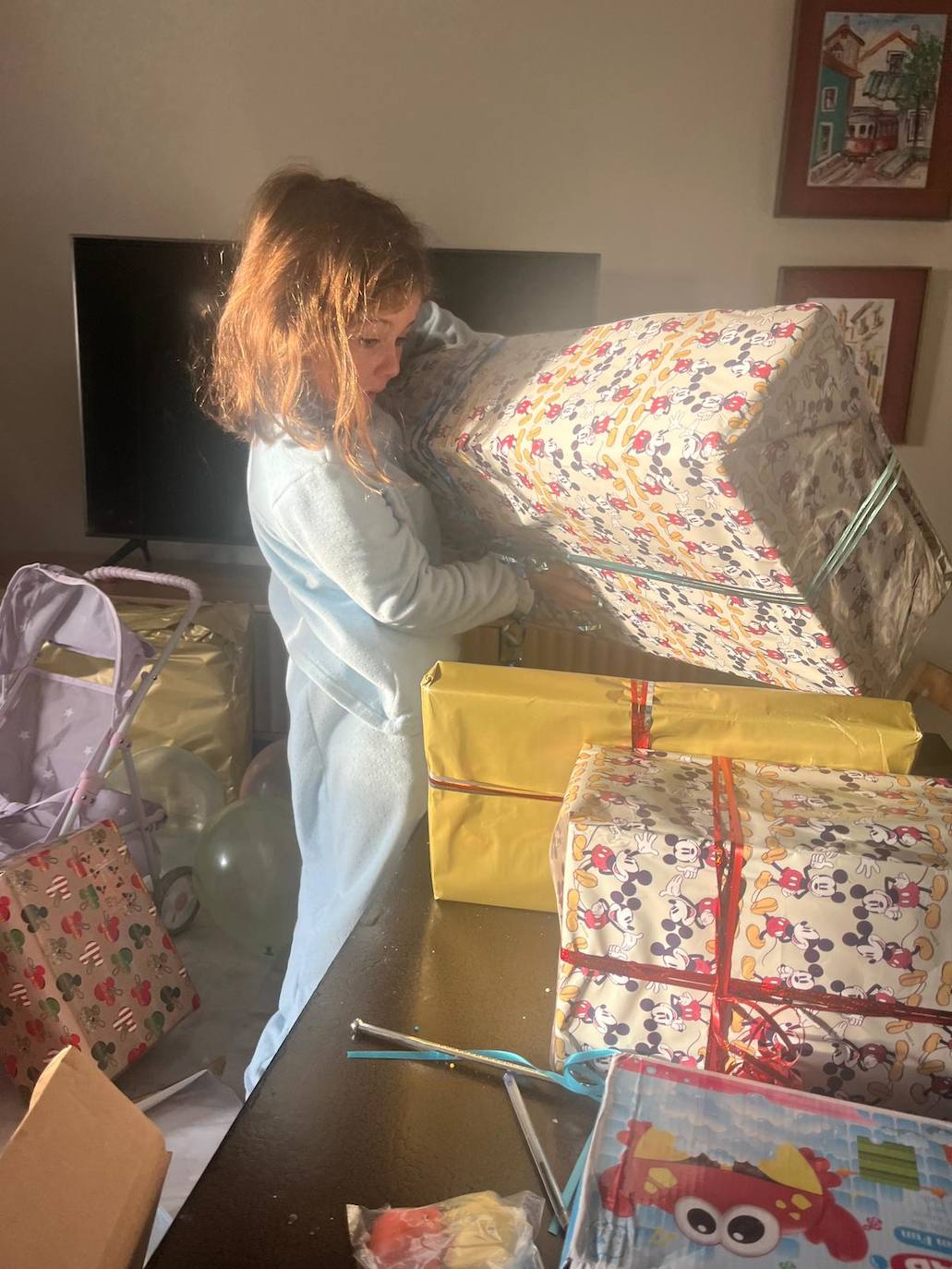 Así ha sido la llegada de los Reyes Magos en los hogares gaditanos