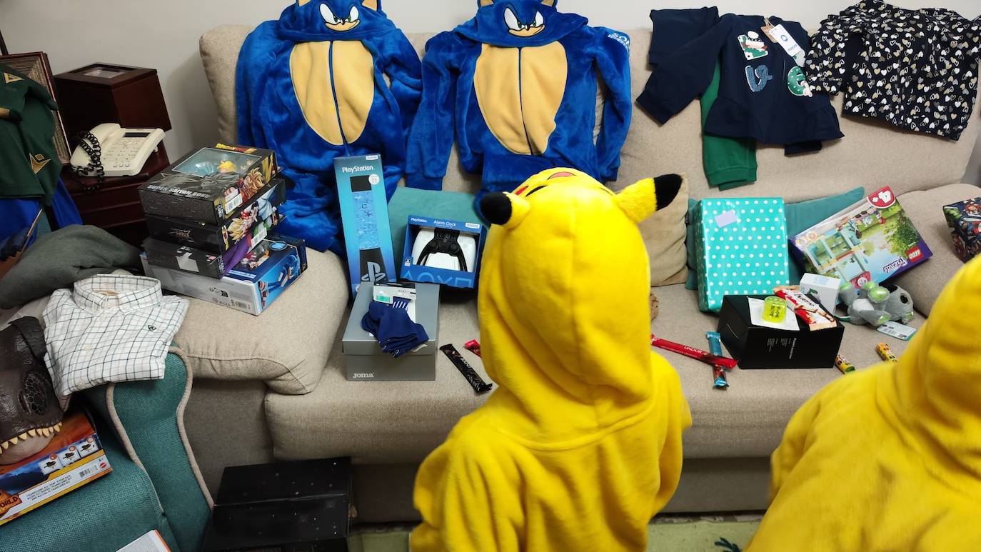 Así ha sido la llegada de los Reyes Magos en los hogares gaditanos