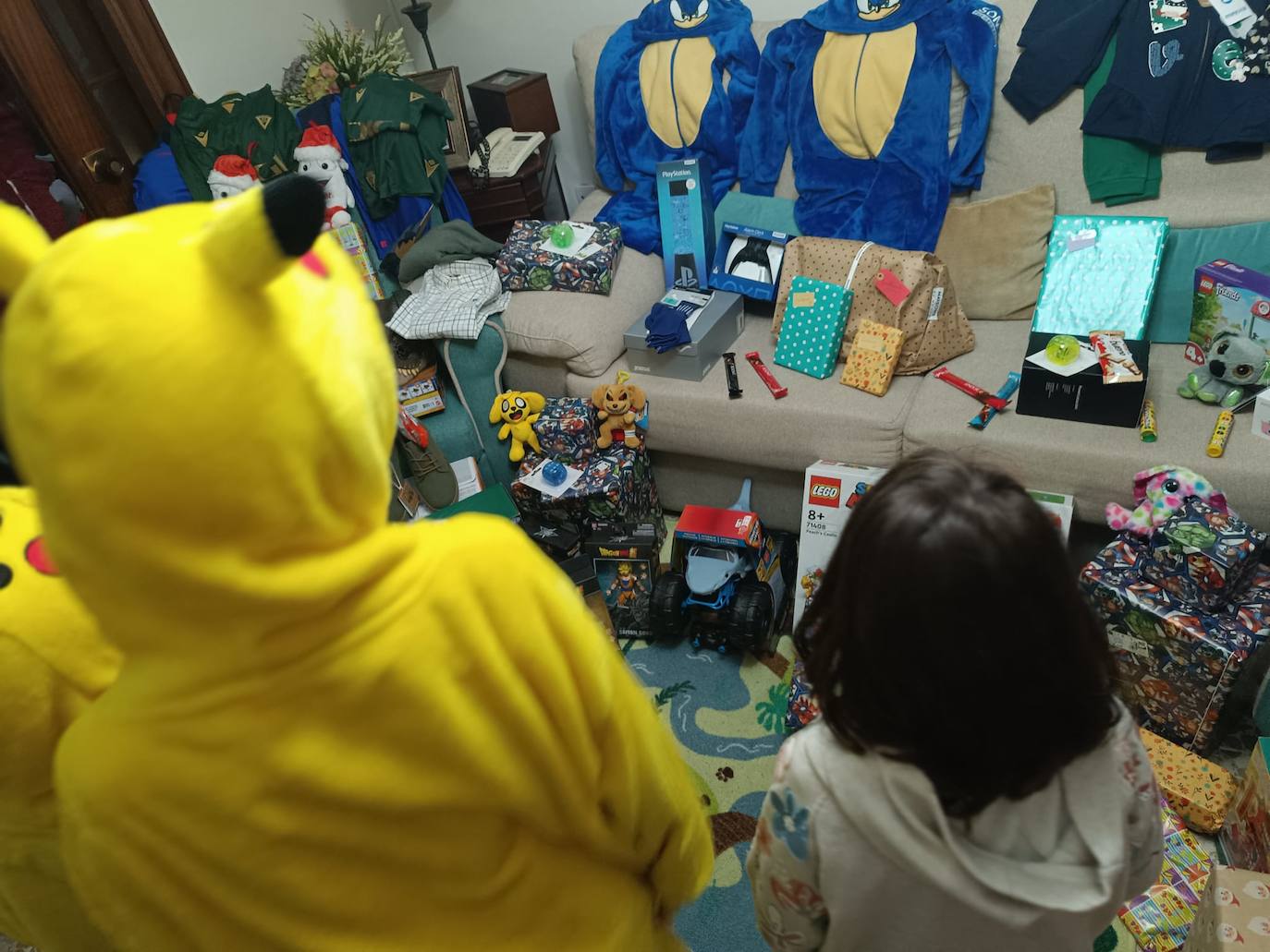 Así ha sido la llegada de los Reyes Magos en los hogares gaditanos