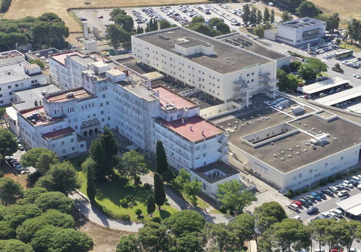 Obras de mejora en accesos y paradas del Hospital de Puerto Real