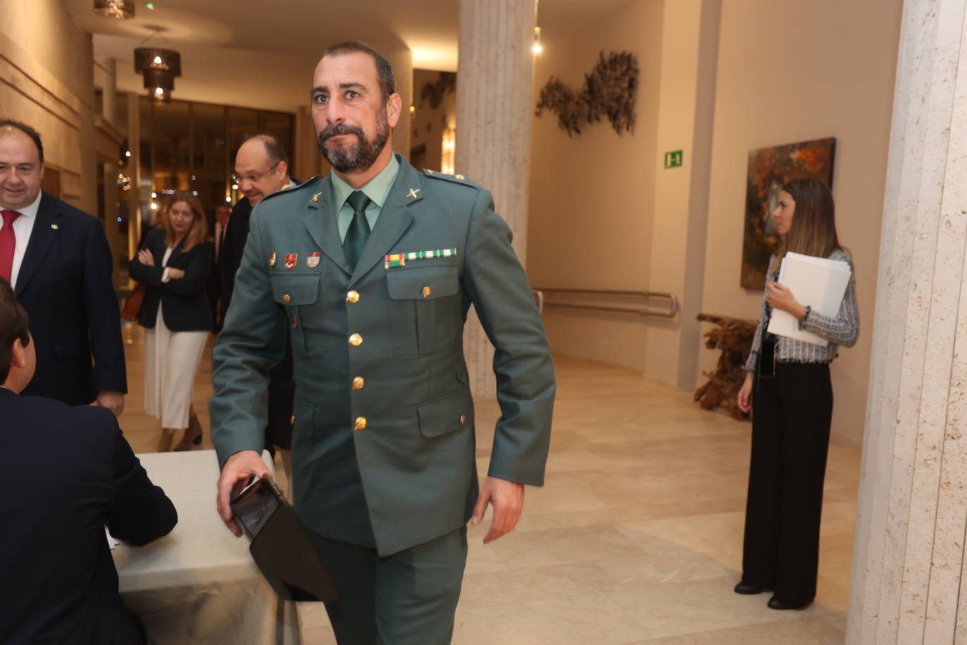 Así ha sido la entrega del premio Gaditano de Adopción a Borja Prado Eulate en Cádiz