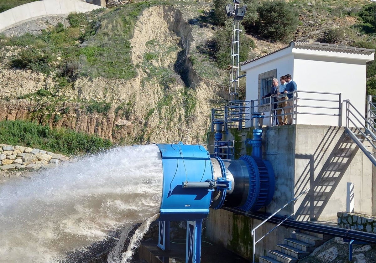 La Junta refrenda su apuesta por las infraestructuras hídricas en la provincia de Cádiz