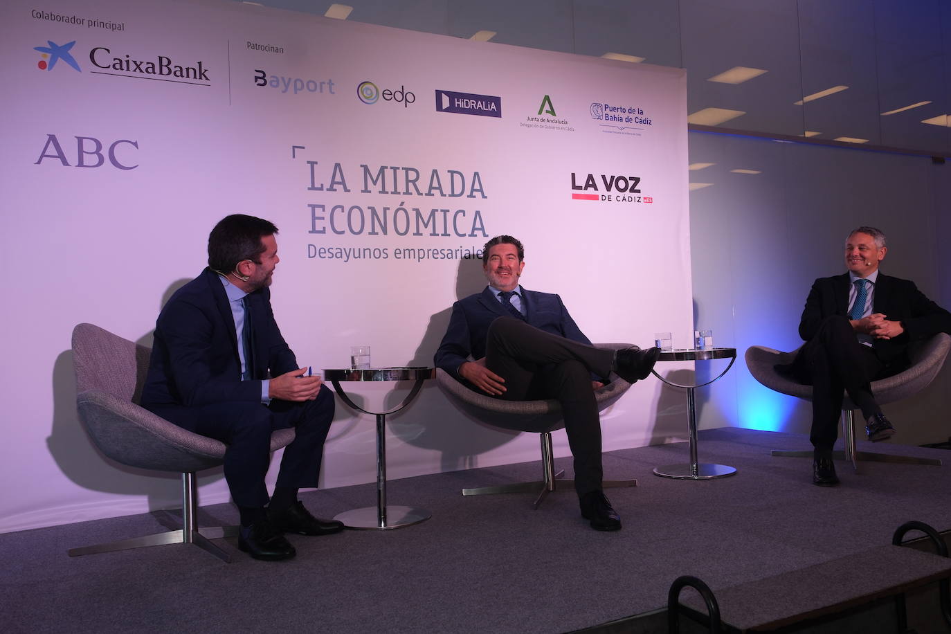 Fotos: Así ha sido el debate sobre actualidad y periodismo en La Mirada Económica con Julián Quirós, Alberto García Reyes e Ignacio Moreno