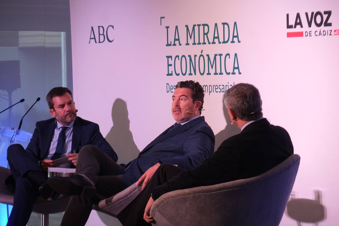 Fotos: Así ha sido el debate sobre actualidad y periodismo en La Mirada Económica con Julián Quirós, Alberto García Reyes e Ignacio Moreno