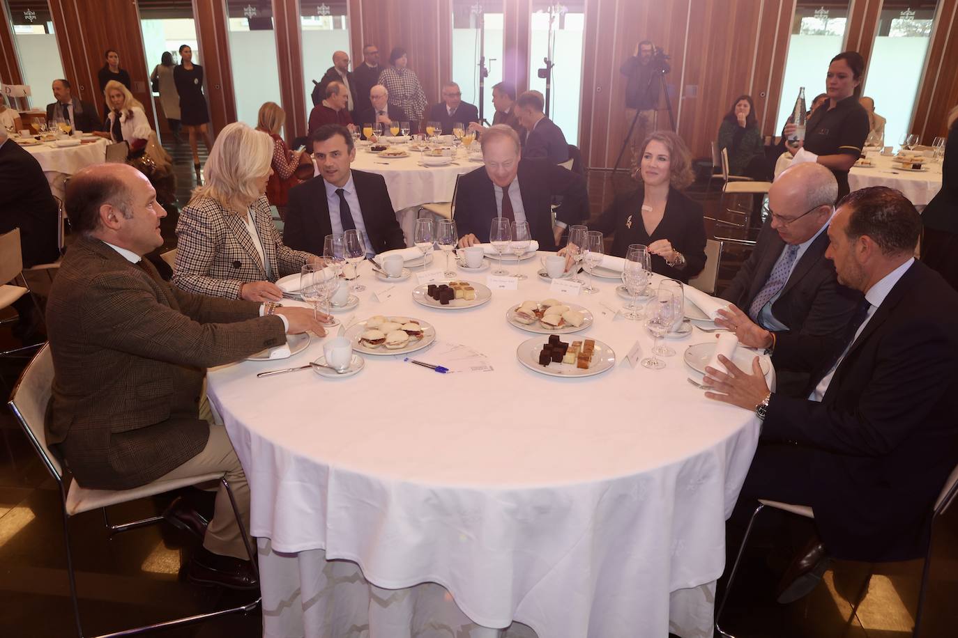 Fotos: Así ha sido el debate sobre actualidad y periodismo en La Mirada Económica con Julián Quirós, Alberto García Reyes e Ignacio Moreno