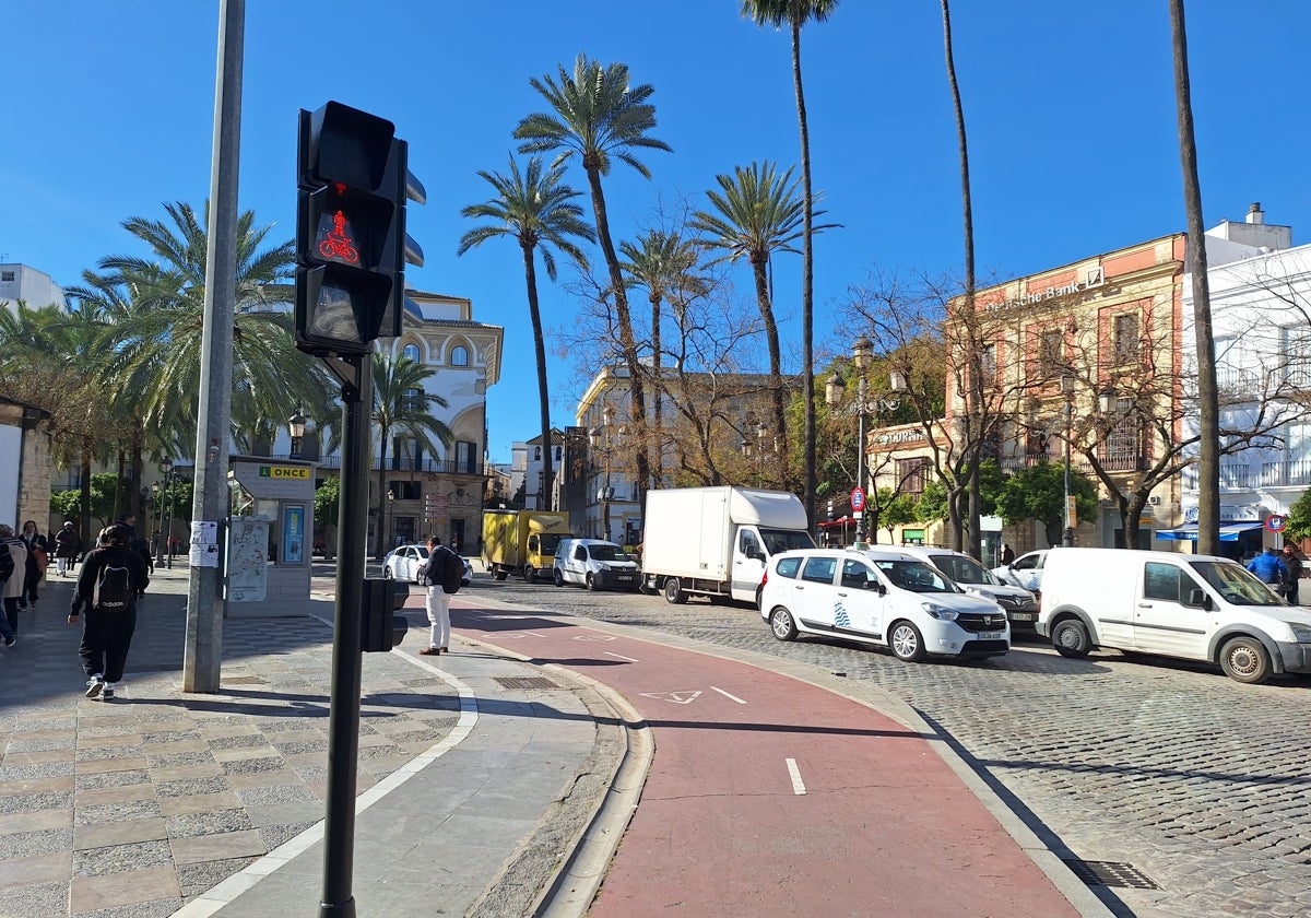 El Ayuntamiento de Jerez mejora los más de 700 semáforos de la ciudad