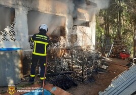 Incendio en un edificio de tres plantas de Arcos en el que se refugiaban ocupas