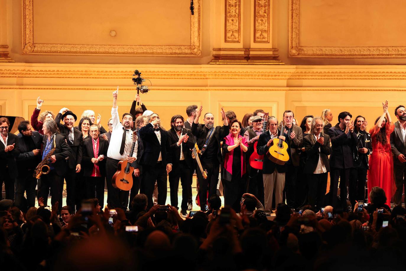 Fotos: los artistas flamencos recuerdan a Paco de Lucía en Nueva York