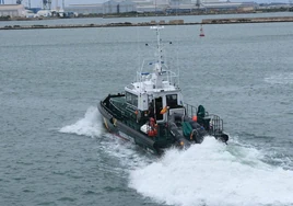 Tres de las cinco patrulleras del marítimo del Servicio Marítimo Guardia Civil en Cádiz siguen averiadas