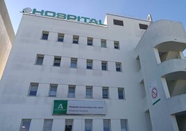 Los hospitales de Cádiz celebran el 28-F con berza, pipirrana y molletes con aceite y jamón para los ingresados